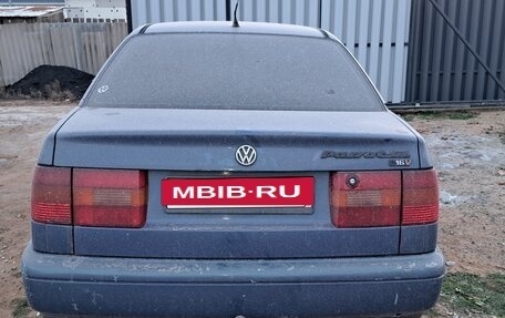 Volkswagen Passat B4, 1994 год, 175 000 рублей, 5 фотография