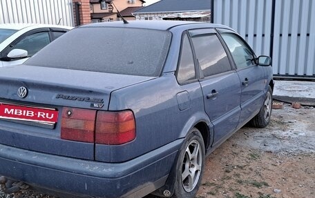 Volkswagen Passat B4, 1994 год, 175 000 рублей, 3 фотография