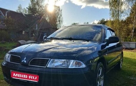 Mitsubishi Carisma I, 2002 год, 250 000 рублей, 2 фотография