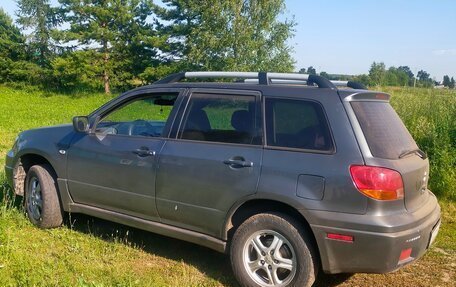 Mitsubishi Outlander III рестайлинг 3, 2003 год, 510 000 рублей, 5 фотография