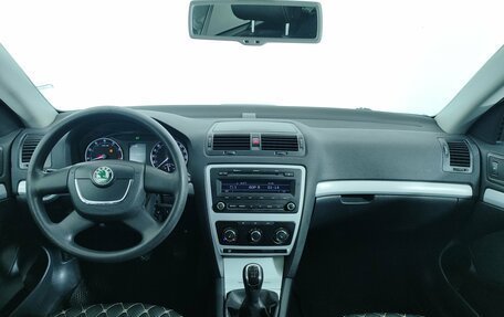 Skoda Octavia, 2011 год, 820 000 рублей, 13 фотография