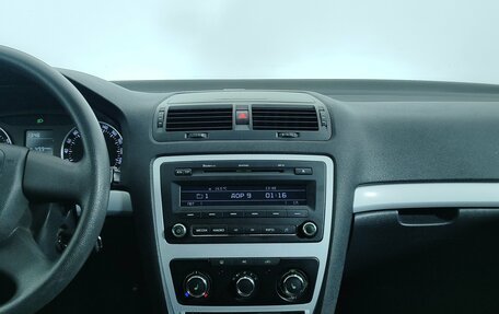 Skoda Octavia, 2011 год, 820 000 рублей, 11 фотография