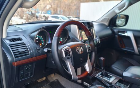 Toyota Land Cruiser Prado 150 рестайлинг 2, 2011 год, 2 350 000 рублей, 16 фотография