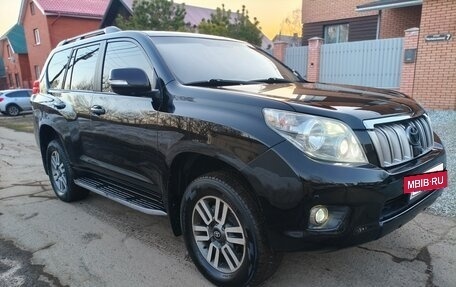 Toyota Land Cruiser Prado 150 рестайлинг 2, 2011 год, 2 350 000 рублей, 2 фотография