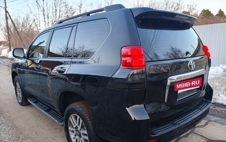 Toyota Land Cruiser Prado 150 рестайлинг 2, 2011 год, 2 350 000 рублей, 6 фотография