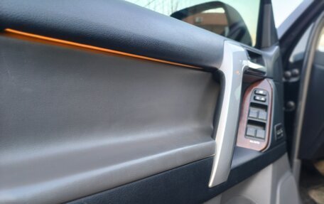 Toyota Land Cruiser Prado 150 рестайлинг 2, 2011 год, 2 350 000 рублей, 18 фотография