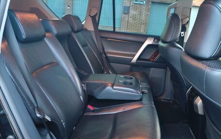 Toyota Land Cruiser Prado 150 рестайлинг 2, 2011 год, 2 350 000 рублей, 25 фотография