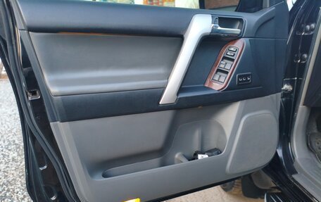 Toyota Land Cruiser Prado 150 рестайлинг 2, 2011 год, 2 350 000 рублей, 19 фотография