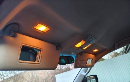 Toyota Land Cruiser Prado 150 рестайлинг 2, 2011 год, 2 350 000 рублей, 37 фотография