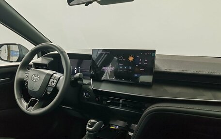 Toyota Camry, 2025 год, 4 790 000 рублей, 11 фотография