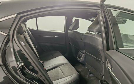 Toyota Camry, 2025 год, 4 790 000 рублей, 19 фотография