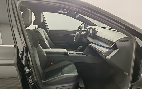 Toyota Camry, 2025 год, 4 890 000 рублей, 19 фотография