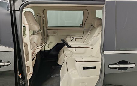 Lexus LM, 2025 год, 18 500 000 рублей, 11 фотография