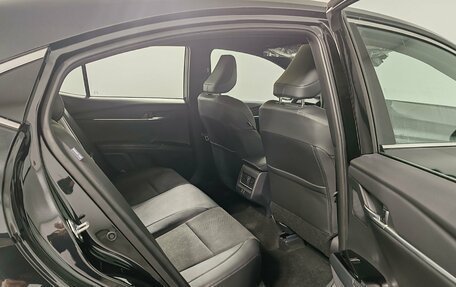 Toyota Camry, 2025 год, 4 790 000 рублей, 19 фотография