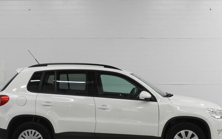 Volkswagen Tiguan I, 2011 год, 940 000 рублей, 4 фотография