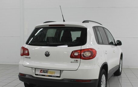 Volkswagen Tiguan I, 2011 год, 940 000 рублей, 6 фотография