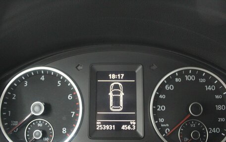 Volkswagen Tiguan I, 2011 год, 940 000 рублей, 14 фотография