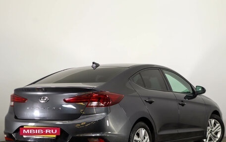 Hyundai Elantra VI рестайлинг, 2020 год, 1 999 000 рублей, 5 фотография