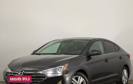 Hyundai Elantra VI рестайлинг, 2020 год, 1 999 000 рублей, 4 фотография