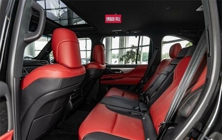 Lexus LX, 2024 год, 21 000 000 рублей, 12 фотография