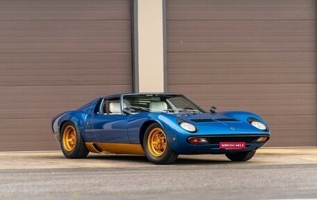 Lamborghini Miura, 1972 год, 357 000 000 рублей, 3 фотография