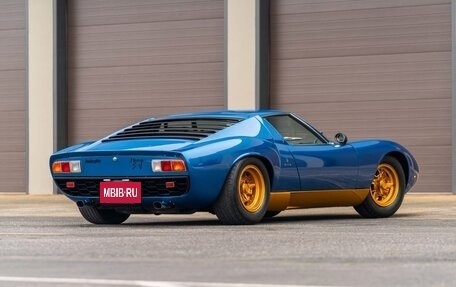 Lamborghini Miura, 1972 год, 357 000 000 рублей, 12 фотография