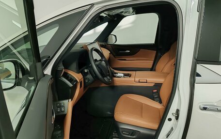 Toyota Alphard, 2025 год, 15 900 000 рублей, 16 фотография