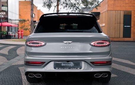 Bentley Bentayga I, 2025 год, 46 500 000 рублей, 5 фотография