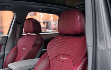 Bentley Bentayga I, 2025 год, 46 500 000 рублей, 8 фотография