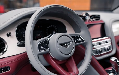 Bentley Bentayga I, 2025 год, 46 500 000 рублей, 26 фотография