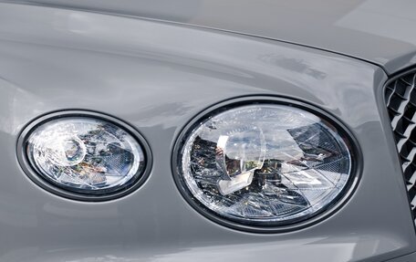 Bentley Bentayga I, 2025 год, 46 500 000 рублей, 36 фотография