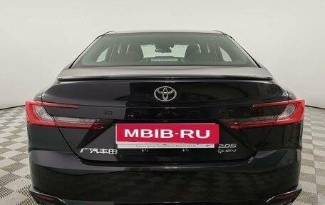 Toyota Camry, 2025 год, 5 350 000 рублей, 6 фотография