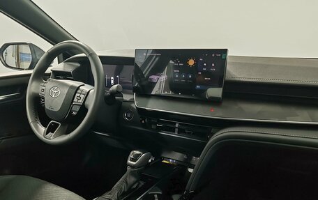 Toyota Camry, 2025 год, 4 790 000 рублей, 11 фотография