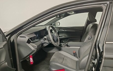 Toyota Camry, 2025 год, 4 790 000 рублей, 16 фотография