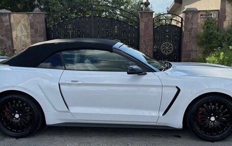 Ford Mustang VI рестайлинг, 2015 год, 2 550 000 рублей, 5 фотография