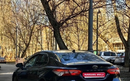 Toyota Camry, 2018 год, 2 690 000 рублей, 14 фотография