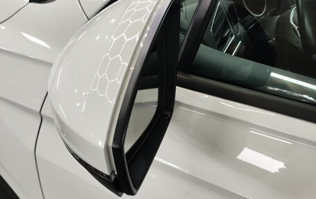 Volkswagen Tiguan II, 2018 год, 2 650 000 рублей, 13 фотография