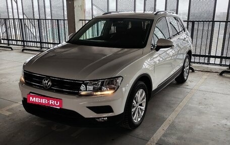 Volkswagen Tiguan II, 2018 год, 2 650 000 рублей, 18 фотография