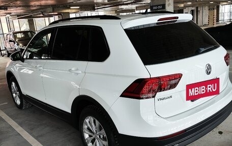 Volkswagen Tiguan II, 2018 год, 2 650 000 рублей, 23 фотография