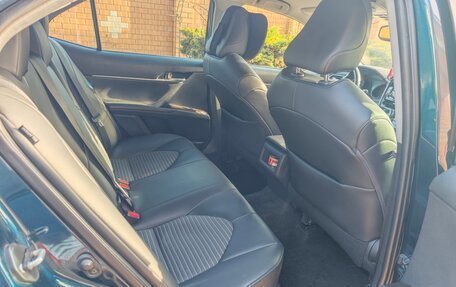 Toyota Camry, 2021 год, 3 150 000 рублей, 5 фотография