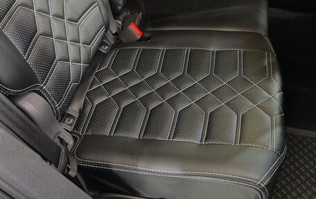 Volkswagen Tiguan II, 2018 год, 2 650 000 рублей, 39 фотография