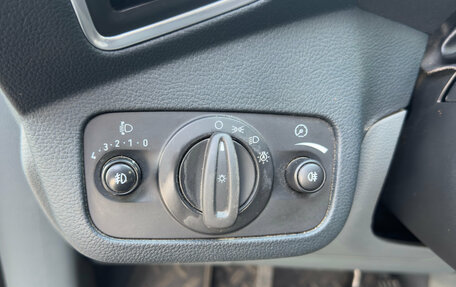 Ford C-MAX II, 2011 год, 1 090 000 рублей, 17 фотография