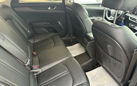 KIA K5, 2021 год, 2 560 000 рублей, 17 фотография