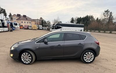 Opel Astra J, 2011 год, 555 000 рублей, 1 фотография