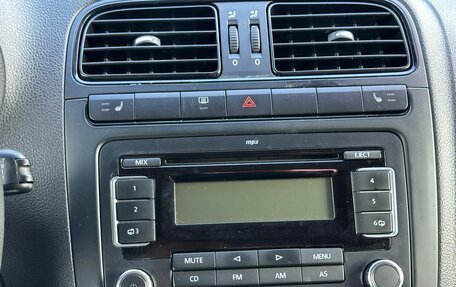 Volkswagen Polo VI (EU Market), 2011 год, 695 000 рублей, 17 фотография