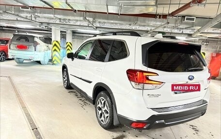 Subaru Forester, 2019 год, 2 940 000 рублей, 6 фотография