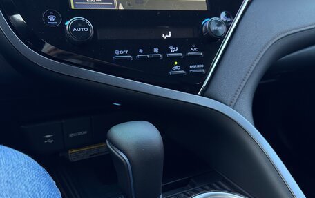 Toyota Camry, 2020 год, 3 340 000 рублей, 14 фотография