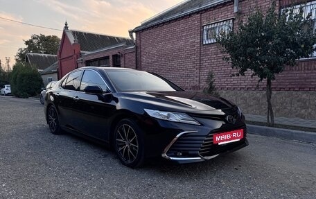 Toyota Camry, 2020 год, 3 340 000 рублей, 5 фотография