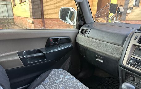 Mitsubishi Pajero iO, 1998 год, 460 000 рублей, 6 фотография