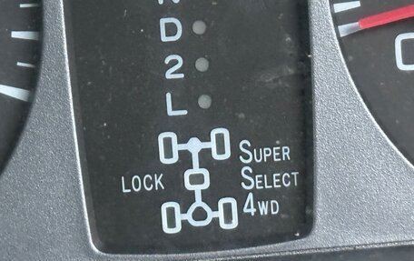 Mitsubishi Pajero iO, 1998 год, 460 000 рублей, 8 фотография